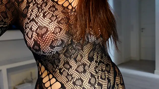 carla italian online show from 11-24-25, 01:55