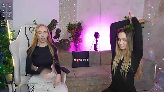 Snapshot of Lana_Pulse chatting on 12-29-24, 06:03 Lana Pulse online show from 12-29-24, 06:03