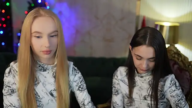 Snapshot of Lana_Pulse chatting on 01-18-25, 02:47 Lana Pulse online show from 01-18-25, 02:47