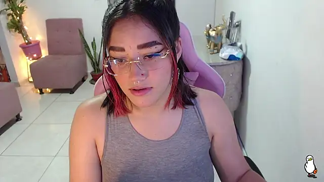 Snapshot of littleangel1_m chatting on 01-13-25, 10:03 littleangel1 m online show from 01-13-25, 10:03