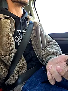 Zeefy online show from 10-20-25, 06:58