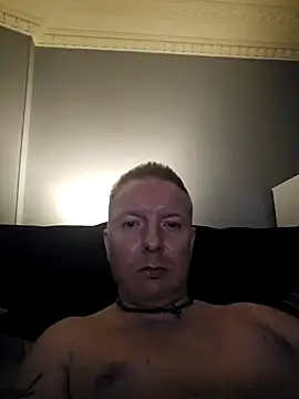 Snapshot of walker1979 chatting on 09-27-25, 06:02 walker1979 online show from 09-27-25, 06:02