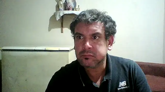 Snapshot of Rodrigo_happy chatting on 02-02-25, 05:32 Rodrigo happy online show from 02-02-25, 05:32