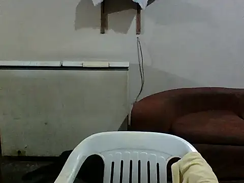 Snapshot of Rodrigo_happy chatting on 02-14-26, 01:02 Rodrigo happy online show from 02-14-26, 01:02