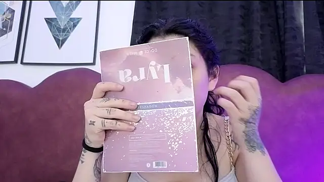 sophy rock online show from 05-09-26, 02:33