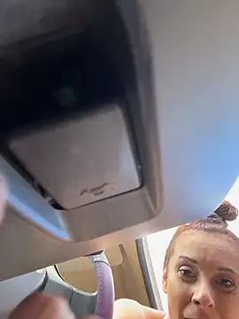 therealbeverlycious online show from 04-25-26, 12:19