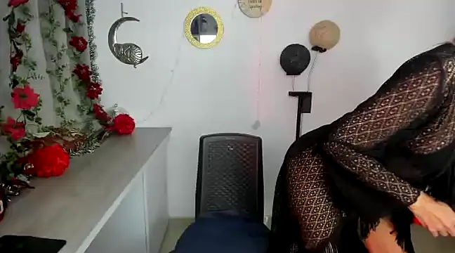  cristal ayala online show from 01-03-25, 12:22