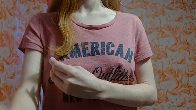 strawberrysmoothie online show from 12-02-24, 09:17