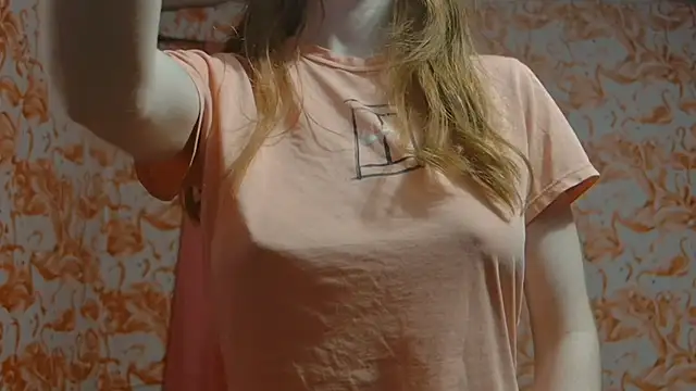 strawberrysmoothie online show from 02-03-25, 05:29