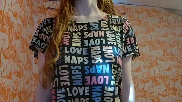 strawberrysmoothie online show from 11-06-25, 08:43