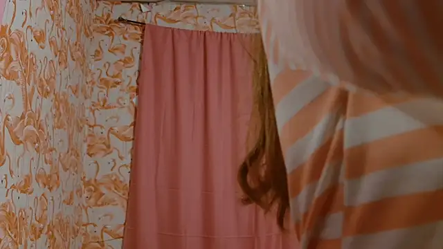 strawberrysmoothie online show from 11-11-25, 12:43