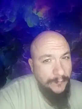 Snapshot of Spunonymous chatting on 12-29-24, 04:27 Spunonymous online show from 12-29-24, 04:27