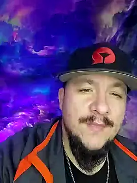 Snapshot of Spunonymous chatting on 01-11-25, 12:18 Spunonymous online show from 01-11-25, 12:18