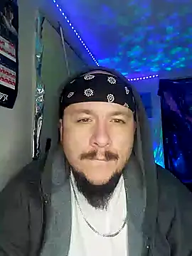 Snapshot of Spunonymous chatting on 01-14-25, 10:38 Spunonymous online show from 01-14-25, 10:38