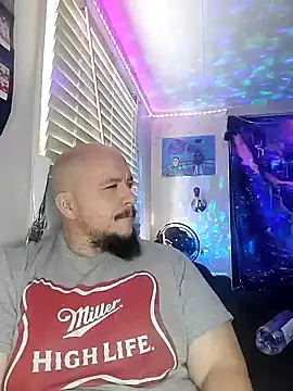 Snapshot of Spunonymous chatting on 01-15-25, 07:34 Spunonymous online show from 01-15-25, 07:34