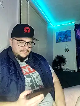 Snapshot of Spunonymous chatting on 03-02-25, 08:27 Spunonymous online show from 03-02-25, 08:27