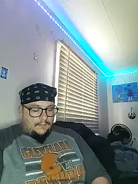 Snapshot of Spunonymous chatting on 03-04-25, 09:54 Spunonymous online show from 03-04-25, 09:54