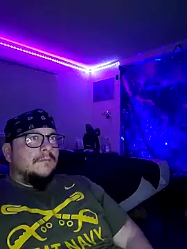 Snapshot of Spunonymous chatting on 03-11-25, 04:43 Spunonymous online show from 03-11-25, 04:43