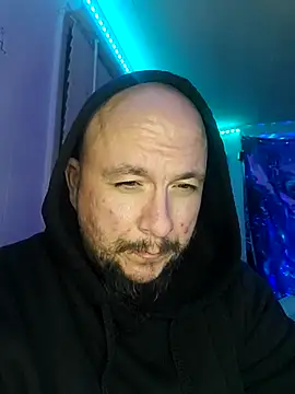 Snapshot of Spunonymous chatting on 03-18-25, 01:43 Spunonymous online show from 03-18-25, 01:43