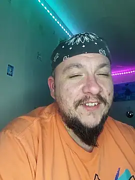 Snapshot of Spunonymous chatting on 03-21-25, 04:17 Spunonymous online show from 03-21-25, 04:17