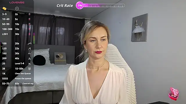 Vanessa Nowak online show from 11-07-25, 11:21