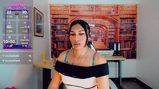 Snapshot of khiara_moretti chatting on 12-14-24, 10:39 khiara moretti online show from 12-14-24, 10:39