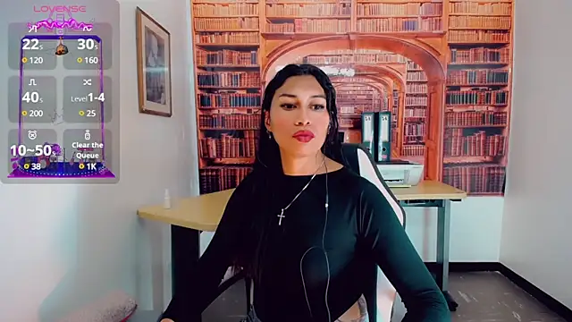 Snapshot of khiara_moretti chatting on 12-23-24, 10:44 khiara moretti online show from 12-23-24, 10:44