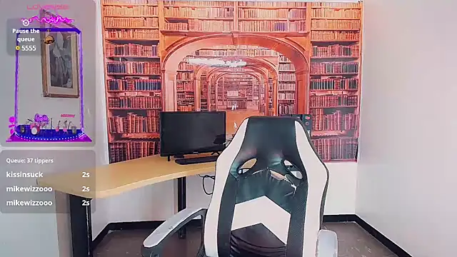 Snapshot of khiara_moretti chatting on 02-06-25, 07:29 khiara moretti online show from 02-06-25, 07:29