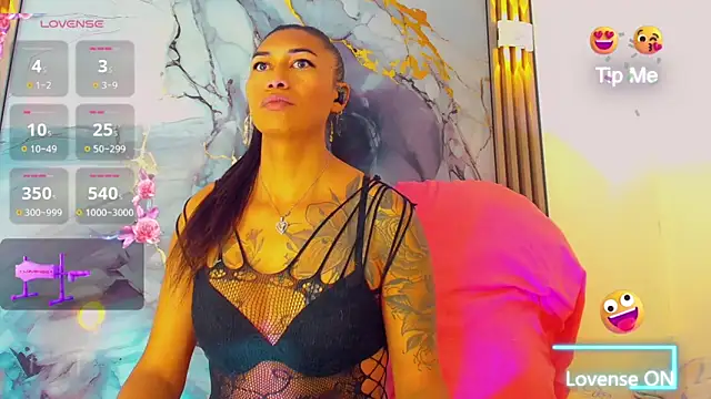 khiara moretti online show from 03-11-26, 12:00