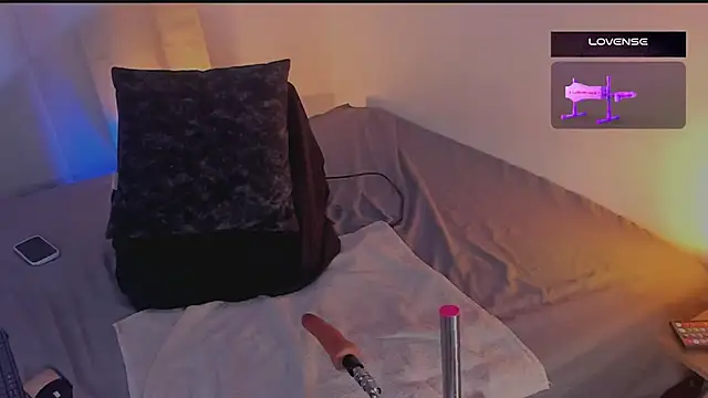 Snapshot of Elizabeth_johnson chatting on 09-14-25, 08:41 Elizabeth johnson online show from 09-14-25, 08:41