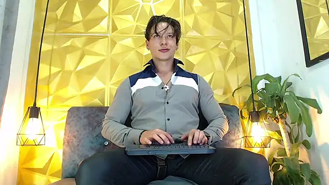 Baxter Dex online show from 12-16-24, 06:53