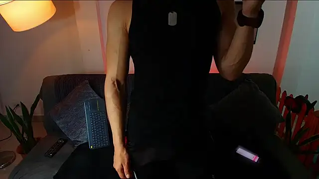 Snapshot of Baxter_Dex chatting on 11-15-25, 10:48 Baxter Dex online show from 11-15-25, 10:48