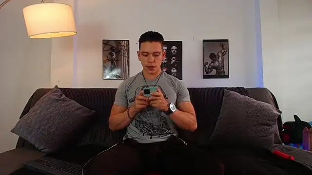 Snapshot of Baxter_Dex chatting on 12-15-25, 06:23 Baxter Dex online show from 12-15-25, 06:23