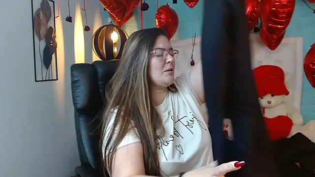 MsJossie online show from 02-19-26, 03:46