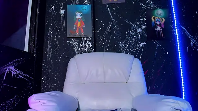 Agathaargent  online show from 01-31-25, 11:56