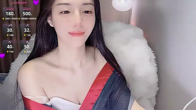 Snapshot of Duomiz chatting on 09-18-25, 10:39 Duomiz online show from 09-18-25, 10:39