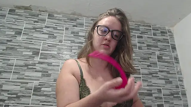 Venus Santana online show from 02-28-25, 06:41