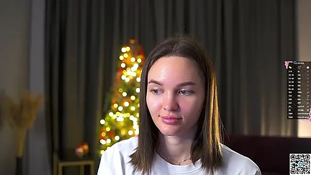 Snapshot of AnneKlint chatting on 01-04-25, 05:05 AnneKlint online show from 01-04-25, 05:05