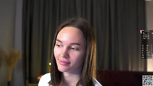 Snapshot of AnneKlint chatting on 01-04-25, 11:22 AnneKlint online show from 01-04-25, 11:22