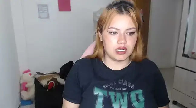 Snapshot of celeste_anny_1 chatting on 02-18-25, 04:48 celeste anny 1 online show from 02-18-25, 04:48