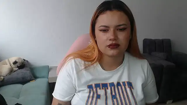 Snapshot of celeste_anny_1 chatting on 10-21-25, 04:19 celeste anny 1 online show from 10-21-25, 04:19