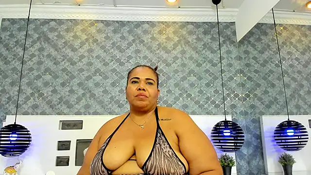 AshleyGrahams online show from 01-21-25, 06:54