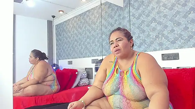 AshleyGrahams online show from 02-06-25, 11:26