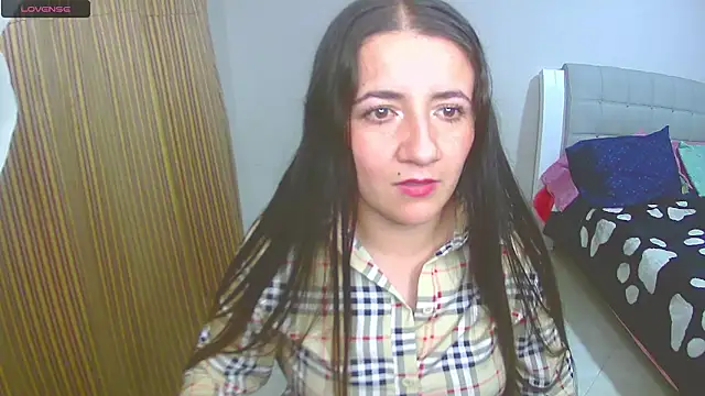 Snapshot of Dayanna_Smitt chatting on 02-10-25, 12:19 Dayanna Smitt online show from 02-10-25, 12:19