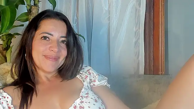 Snapshot of Capriijonesxxx chatting on 12-07-24, 12:41 Capriijonesxxx online show from 12-07-24, 12:41