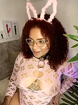 Snapshot of Dany__Rico chatting on 09-19-25, 06:41 Dany Rico online show from 09-19-25, 06:41