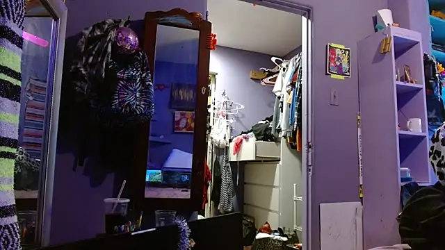 watermellonpussy online show from 02-09-26, 07:23