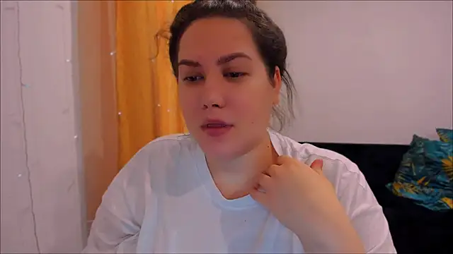  madalexa  online show from 02-02-25, 09:40