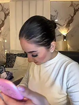 GabriellaFerrer online show from 02-06-25, 11:10