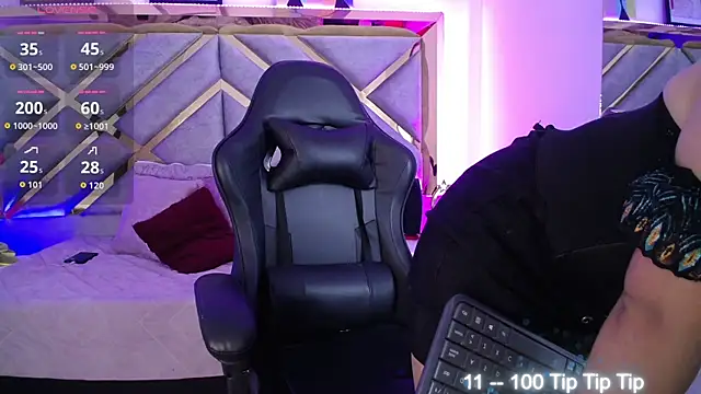 Moon Water   online show from 04-28-26, 10:53